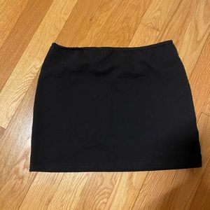 edikted black mini skirt, size small